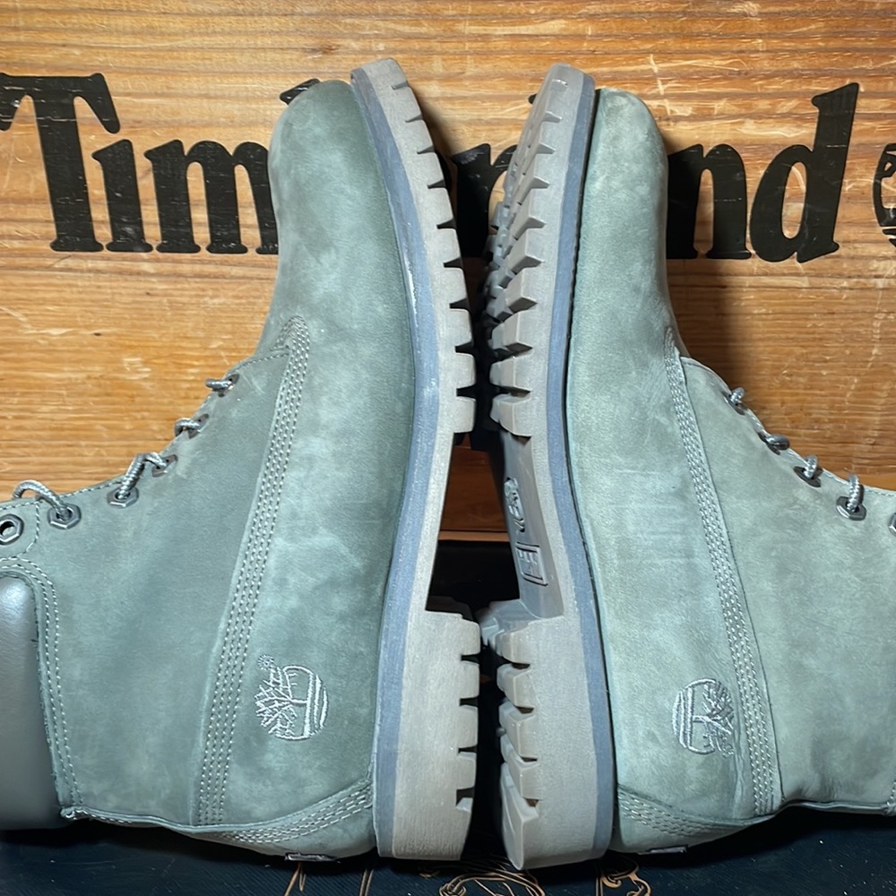 Mens 10 Timberland Premium 6-inch Boots - Picture 6 of 13